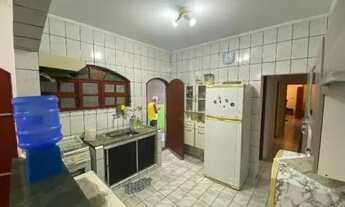 Imagem 4: Casa à venda em Mongaguá com 2 quartos, escriturada