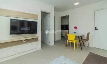 Imagem 4: PORTO ALEGRE - Apartamento Padrão - Partenon