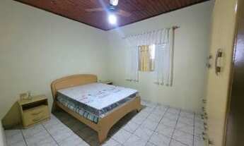 Imagem 5: Casa com salão comercial, possui 3 dormitórios. Itanhaém/SP