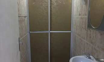 Imagem 4: Aluga-se Kitnet mobiliada no centro de Telêmaco Borba