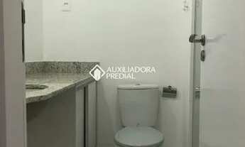 Imagem 6: PORTO ALEGRE - Apartamento Padrão - Partenon