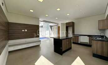 Imagem 3: Casa à Venda no Residencial Burle Marx com 4 suítes, sendo uma no térreo, área Gourmet e P