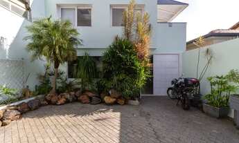 Imagem: CASA À VENDA NO CAXINGUI, 6 DORMITÓRIOS