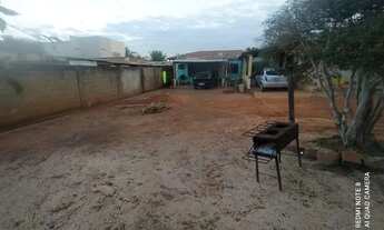 Imagem 2: ATENÇÃO ! IMPERDIVEL! Amplo lote com aprox. 900m²! Ch 61! C/Casa de 2/4! Confira!