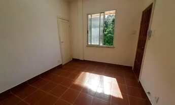 Imagem: RIO DE JANEIRO - Casa Padrão - SANTA TERESA