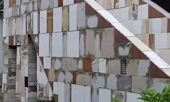 Imagem: Terreno c 3 casa murado