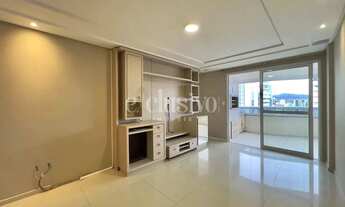 Imagem 5: Amplo Apartamento em Andar Alto no Coração do Estreito