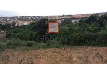 Imagem: Terreno/Lote em Montes Claros, no bairro