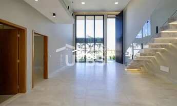 Imagem 10: Oportunidade | Portal do Sol Green | Casa 4 suítes | Área de serviço