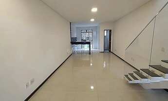 Imagem 3: Maravilhosa casa duplex com 3 quartos sendo 1 suíte a venda no Bairro Aeroporto em Juiz de