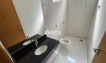 Imagem 5: Casa residencial com 2 quartos sendo 1 suíte disponível para Locação no bairro Jardim Euro