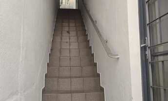 Imagem 2: Casa com 1 Quarto(s) e 1 banheiro(s) para Alugar, 50 m² por R$ 1232 / Mês