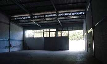 Imagem 4: Galpao com escritorio e vestiarios - excelente localizaçao de acesso