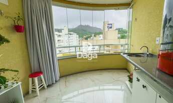 Imagem 3: 2 Dormitórios sendo 1 suíte na Trindade, Florianópolis/SC