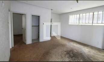 Imagem: Casa à Venda - Coração de Jesus, 3 Quartos