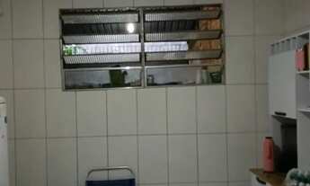 Imagem 4: Alugo casa para Moça universitária em Maria Ortiz