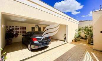 Imagem: Casa espaçosa com 03 quartos à venda no