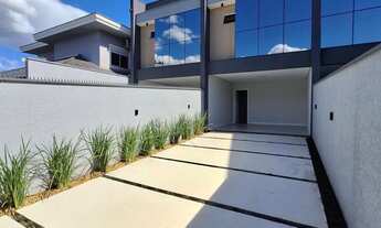 Imagem 2: Casa à Venda em Costa e Silva, Joinville: 3 Quartos, 106m², R$740mil