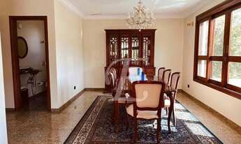 Imagem: Casa com 4 dormitórios, sendo 3 suítes