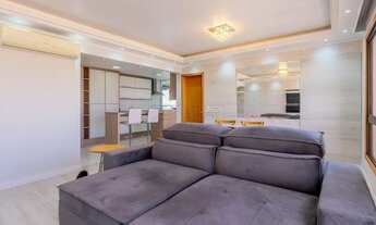 Imagem 2: Apartamento com 3 quartos e 2 vagas em Passo da Areia - Porto Alegre - RS