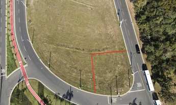 Imagem 3: Lote/Terreno para venda possui 702 metros quadrados em Jardins Porto - Senador Canedo - GO
