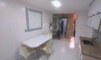 Imagem 4: Casa Triplex com 02 Quartos no Engenho de Dentro