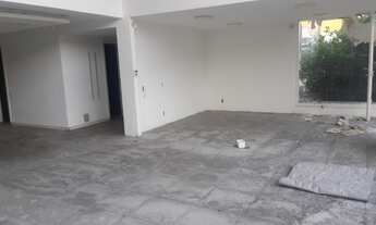 Imagem 2: Loja 02 Pavimentos (Itaipu