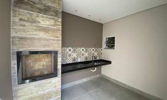 Imagem: Linda casa jardim ouro verde