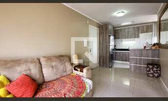 Imagem 2: Apartamento à Venda - Alto Petrópolis, 2 Quartos, 43 m2