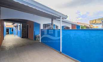 Imagem 2: Casa - Térrea com piscina no bairro Park D Aville, 1500 metros da praia, Peruíbe-SP