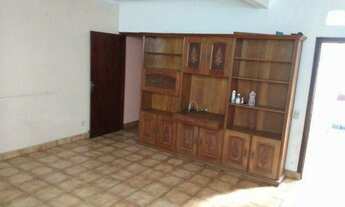 Imagem 2: Casa de 3 Dormitórios na Rua Clodomiro Pereira