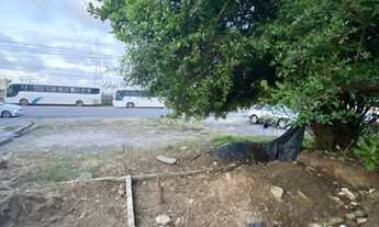 Imagem 2: Vendo Terreno Comercial 10x20 200m2 na Região do Paralela Park, na Rua Principal<br&gt