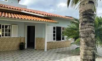 Imagem: Casa de praia para vender com piscina