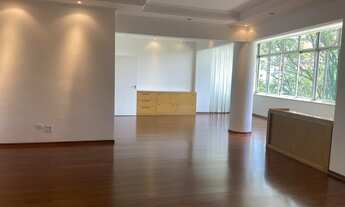 Imagem 4: Apartamento de 3 Dormitórios na Rua Frederico Von Martius