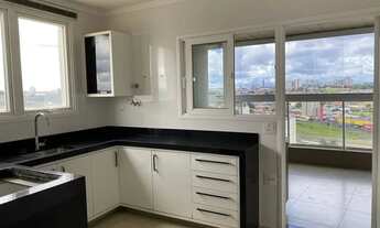 Imagem 6: Apartamento para aluguel tem 217 metros quadrados com 4 quartos