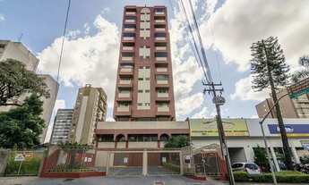 Imagem 2: Apartamento com 3 dormitórios à venda com 121.65m² por R$ 485.000,00 no bairro Bacacheri