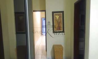 Imagem 2: Casa - Bosque dos Ipês- 3 Dormitórios - 80m²