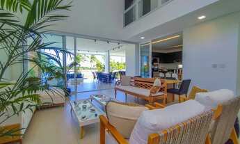 Imagem 4: Oportunidade: Casa com 4 Suítes, 350 m², Porteira Fechada, em Guarajuba