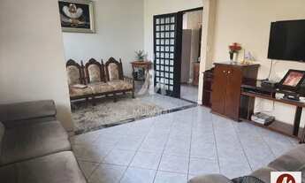 Imagem 2: Casa (térrea na rua) 3 dormitórios/suite, cozinha planejada