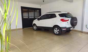 Imagem 6: Linda casa em terreno inteiro na Zona 08 rua paralela a Av. Gastão