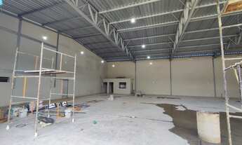 Imagem 3: AMPLO Galpão/Depósito/Armazém em avenida comercial para aluguel com 520 metros quadrados