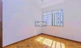 Imagem 7: EXCELENTE LOCALIZAÇÃO, NO CORAÇÃO DO BAIRRO, COLADO COM TODO O COMÉRCIO