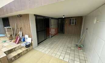 Imagem 4: Casa duplex com piscina para locação no Ipsep