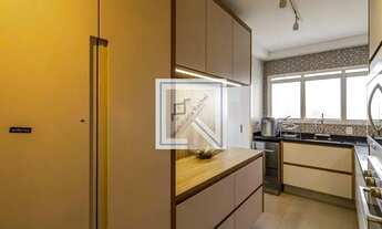 Imagem 5: Apartamento para aluguel possui 163 metros quadrados com 4 quartos em Vila Mariana - São P