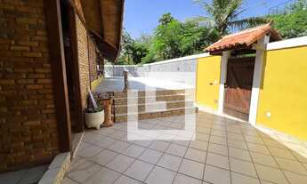 Imagem 4: RECREIO - CASARÃO 1400M² DE TERRENO - PISCINA - CHURRASQUEIRA - SALÃO - 7QUARTOS - LINDO J