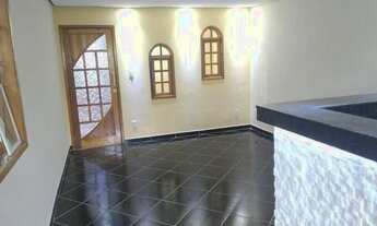 Imagem 2: Casa com 2 dormitórios para alugar, 50 m² por R$ 750,00/mês - Campo Grande - Rio de Janeir