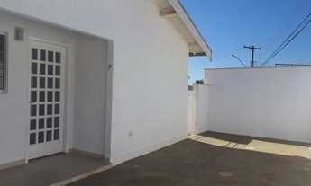 Imagem 3: Casa próxima ao Centro, 3 dormitórios para Alugar