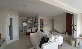 Imagem 7: Apartamento bem decorado com fino acabamento