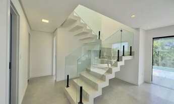 Imagem 3: Casa para Venda em Camaçari, Alphaville (Abrantes), 4 dormitórios, 4 suítes, 6 banheiros