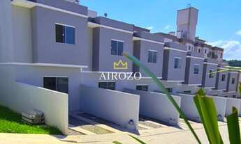 Imagem: Sobrado Geminado Espinheiros Itajaí/SC